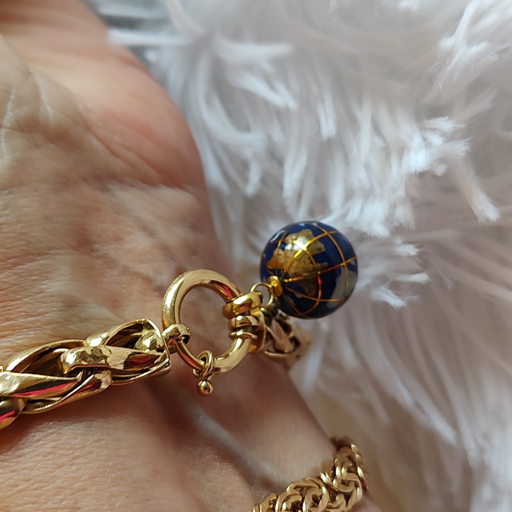 14k Gold and Gemstone pendant and chain. - Picture 7 of 10